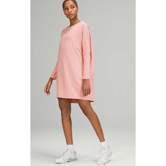 lululemon athletica Dresses & Skirts - Lululemon Back in Action Long Sleeve Dress